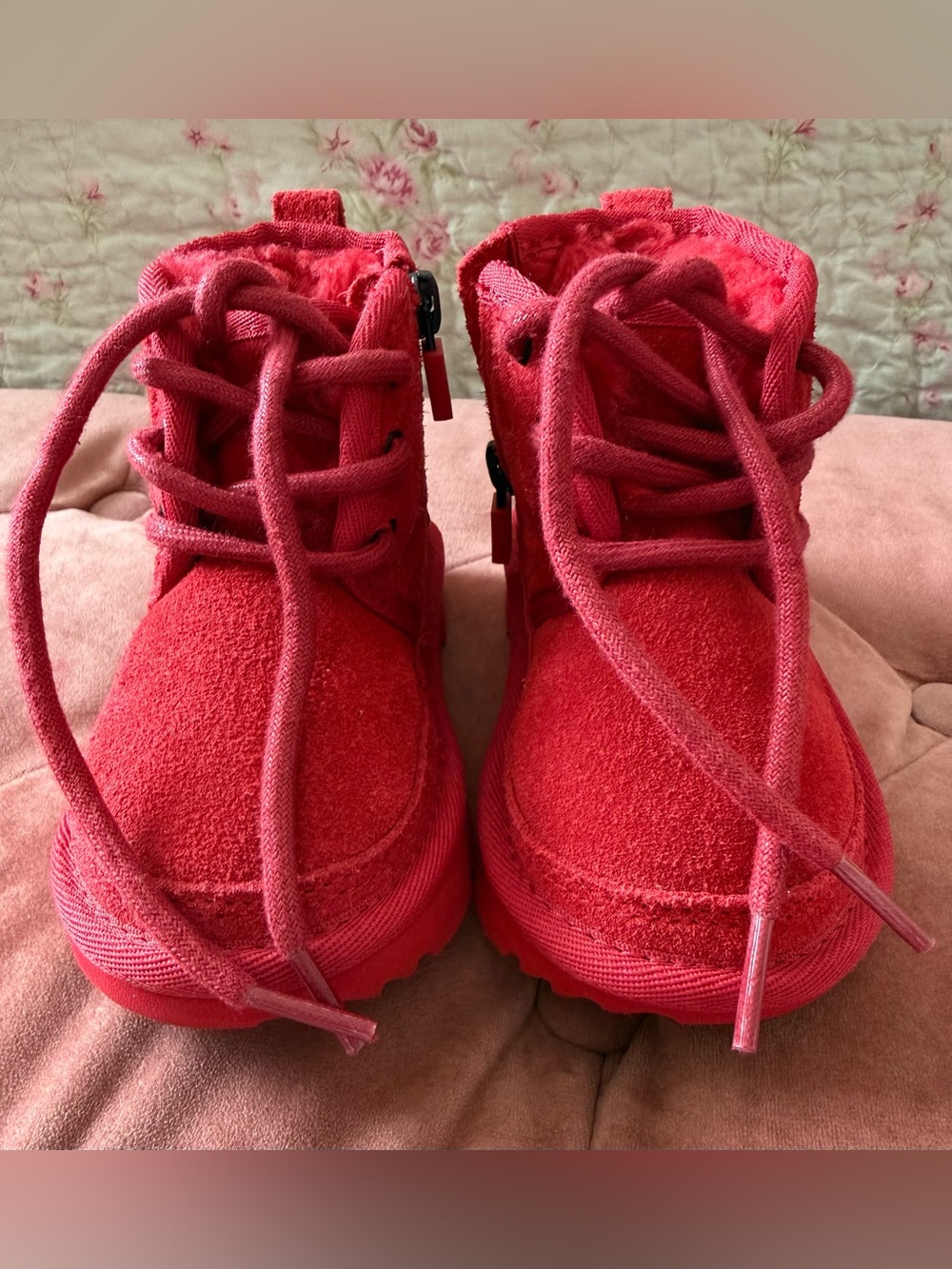 UGG Kids Neumel II Suede Boots Samba Red Toddler Size 6 - Picture 2 of 10